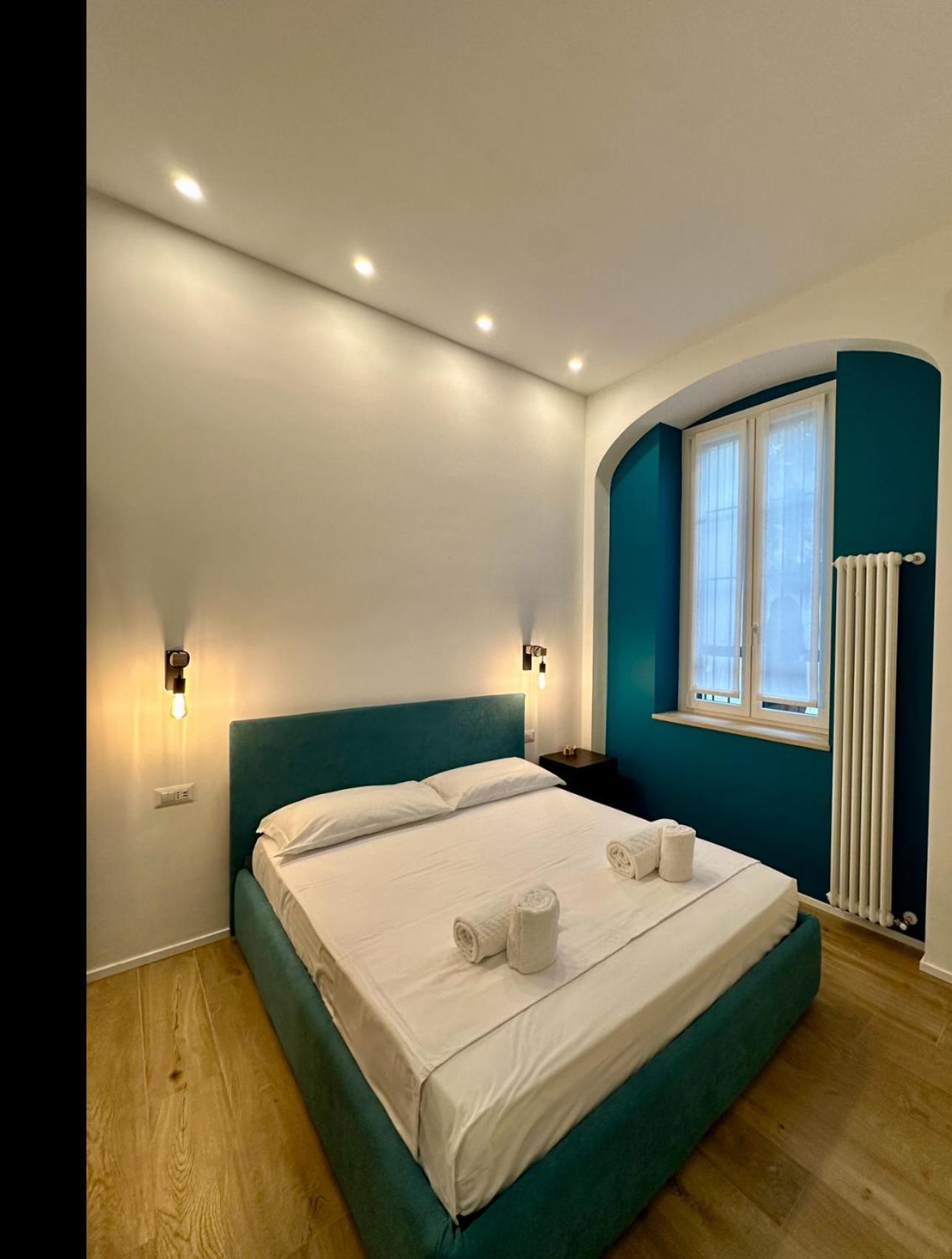 Lr Deluxe Apartments - Porta Venezia - Bilocale Con Giardino Privato Мілан Екстер'єр фото
